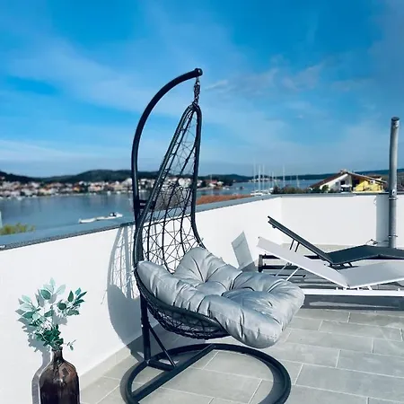 Modern Day * Szybenik