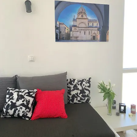 Apartment Modern Day