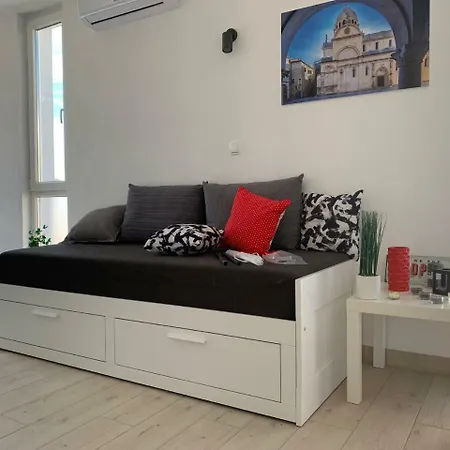 Apartment Modern Day Sibenik