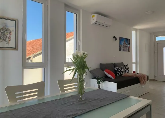 Modern Day Appartement Šibenik